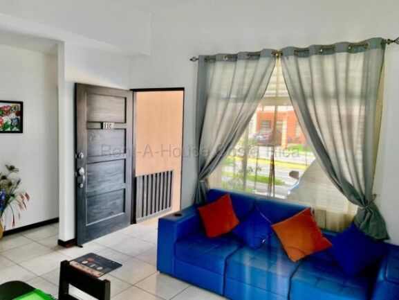 Tu Casa Soñada Te Espera - Amueblada Condominio Agua Caliente  en Aguacaliente, Cartago — ₡ 63 000 000