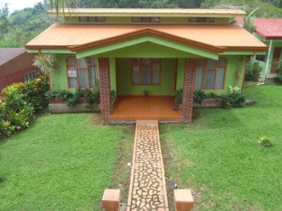 MLS-26-831 VENTA CASA SAN MARTIN TURRIALBA en Turrialba, Cartago — $108,000