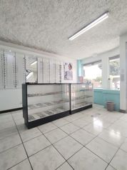 Commercial building for sale downtown Grecia en Grecia, Alajuela — 215 000 000 ₡ - Foto 3 de 7