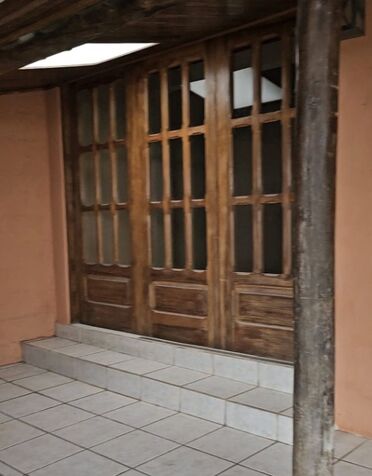 Hermosa y amplia casa en venta. en Ipís, Goicoechea, San José — ₡ 45 000 000