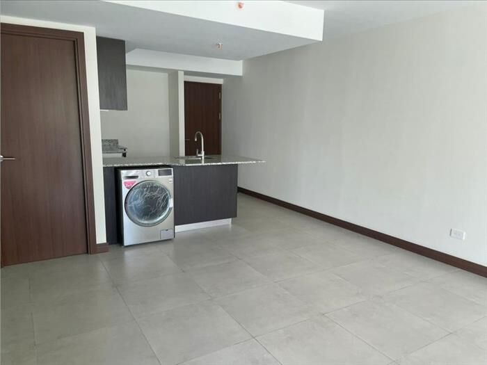 VENTA DE APARTAMENTO, HEREDIA, BARREAL, TORRES DE HEREDIA en Heredia — $127,200