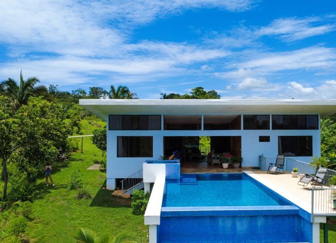 Casa Off-Grid con Vista al Mar en Parrita, Puntarenas — $599,999 - Foto 2 de 7