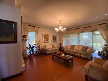 Venta de Casa en San Rafael-Ángeles, Heredia. in Ángeles, San Rafael, Heredia — $760,000 - Photo 4 of 20