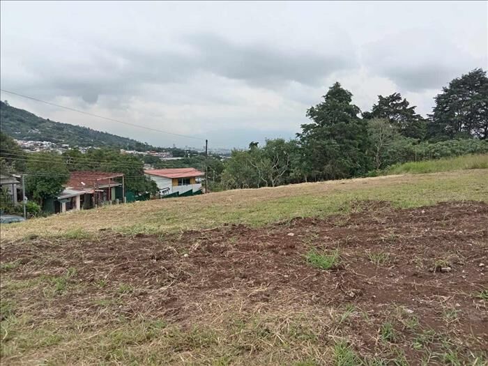 SE VENDE BELLEZA DE LOTE EN ASERRÍ, SAN JOSÉ. in Salitrillos, Aserrí, San José — ₡ 25 000 000