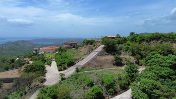 Lote Premium de 999 m² con Vista al Mar en Lomas del Mar, Guanacaste - Photo 2 of 3