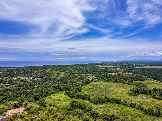 Finca Se Ve Bien. Lote para Construir de 13,199 m2 En Vent en Quepos, Puntarenas — $245,000 - Foto 2 de 23