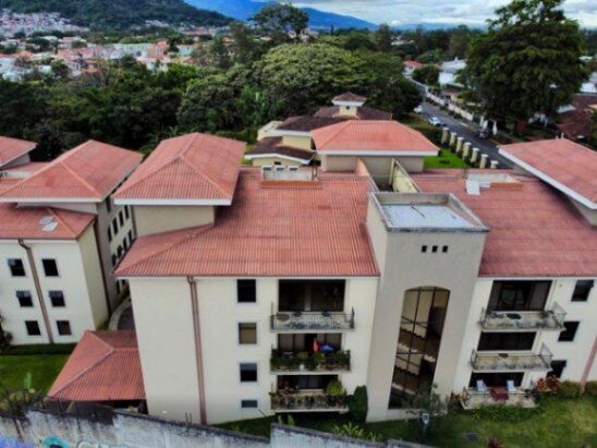 Venta de Apartamento en Sánchez de Curridabat. en Sánchez, Curridabat, San José — $300,000