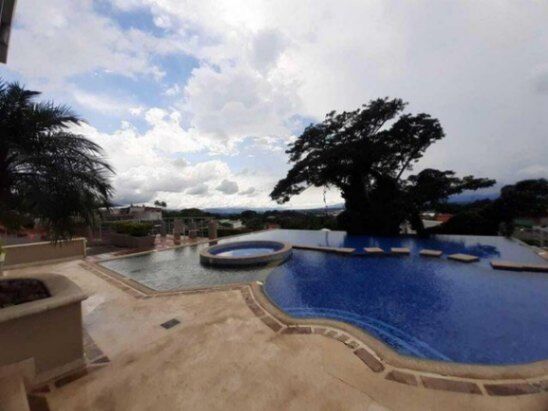Venta de Apartamento en Pozos de Santa Ana. RAH 26-960 in Pozos, Santa Ana, San José — $165,000