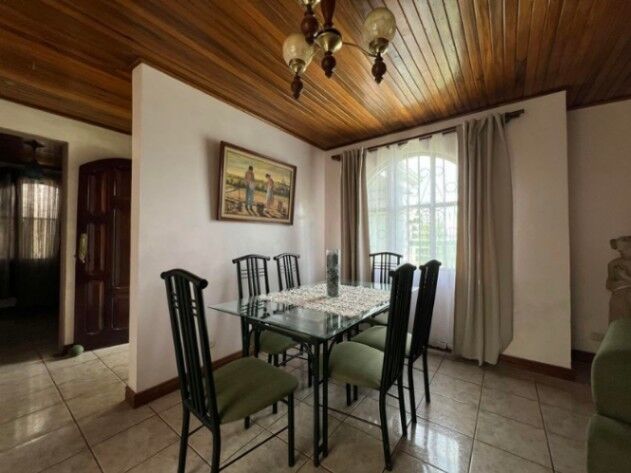 MLS-25-1867 LS VENTA CASA SAN JUAN TIBAS in San Juan, Tibás, San José — $196,500