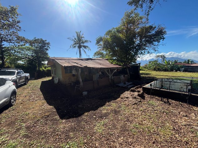 Finca de 13,269m2 con vistas grandes del mar y casita in Atenas, Alajuela — $290,000 - Photo 3 of 9