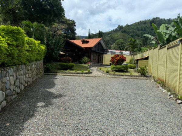 Hermosa Cabaña Orosi Cartago in Orosi, Paraíso, Cartago — ₡ 140 000 000