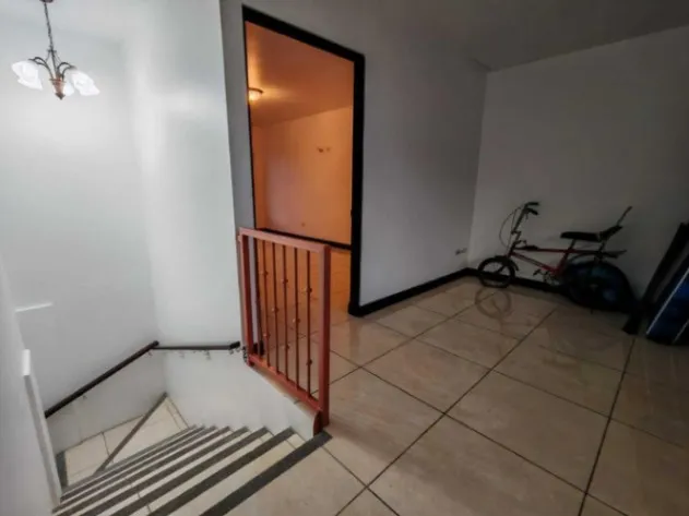 Venta de hermosa casa excelente ubicacion en turrialba 26-970 en Turrialba, Cartago — $143,000 - Foto 2 de 13