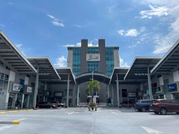 Venta de Local Comercial en Santa Ana. RAH 26-1094 en Santa Ana, San José — $270,000