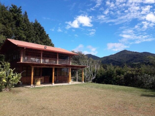 Venta de Quinta en San Rafael de Heredia. RAH 26-759 en Concepción, San Rafael, Heredia — ₡ 350 000 000