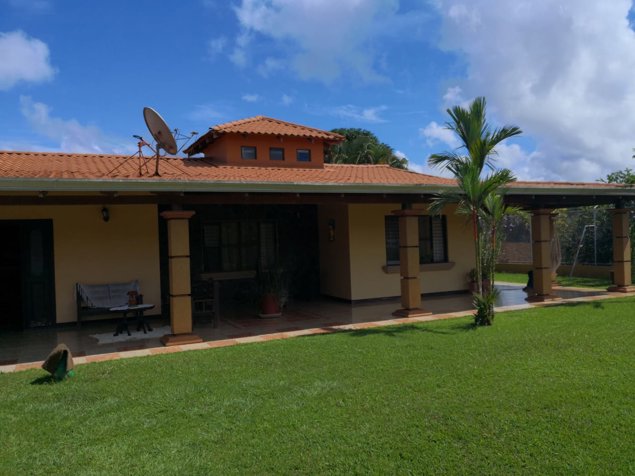 Casa artesonada y 4000m2 en Pital de San Carlos en Pital, San Carlos, Alajuela — ₡ 120 000 000