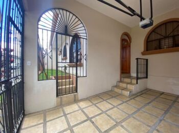 Encuentra tu Hogar en Desamparados: Casa de 3 Habitaciones en Ubicación Privilegiada in Desamparados, San José — $137,000 - Photo 5 of 23