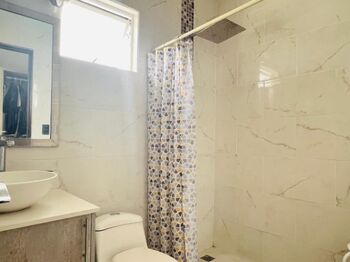 Venta de Casa en Santo Domingo, Heredia. RAH 26-308 en San Miguel, Santo Domingo, Heredia — $175,000 - Foto 5 de 14
