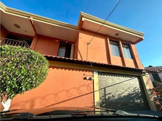 VENTA DE CASA Y APARTAMENTO, HEREDIA, SAN FRANCISCO en San Francisco, Heredia — $345,000