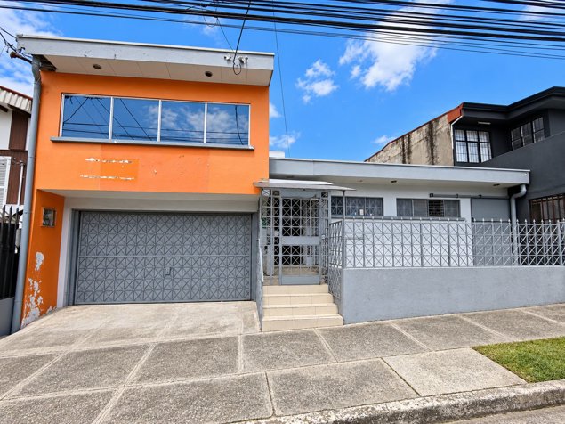 Casa en venta en San Pedro de Montes de Oca, 645 m² de terreno en San Pedro, Montes De Oca, San José — $430,000