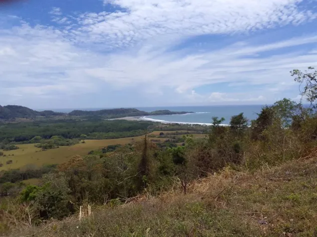 Costa de Oro, planteles Playa Coyote, Guanacaste AJ en Bejuco, Nandayure, Guanacaste — $8,800,000