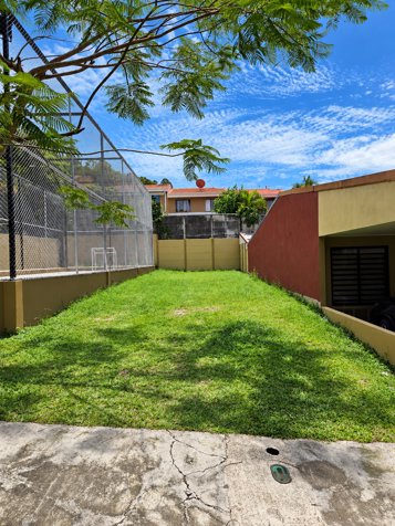 SE VENDE LOTE ubicado en Condominio Hacienda San Antonio N°1, San Antonio, Desamparados in San Antonio, Desamparados, San José — $120,000