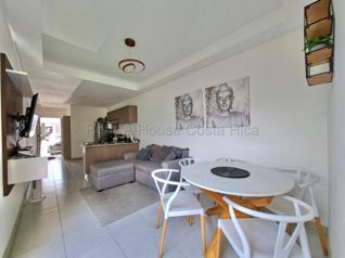Venta de Casa en San Antonio de Alajuela. RAH 27-1049 en San Antonio, Alajuela — $155,600 - Foto 3 de 20