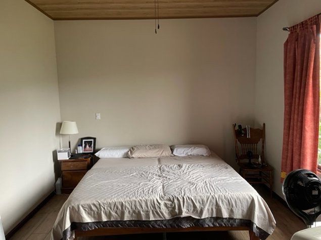 Casa como nueva en Atenas en Atenas, Alajuela — $140,000