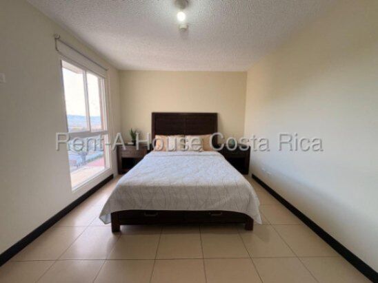 SE VENDE APARTAMENTO CONCASA ALAJUELA in San Rafael, Alajuela — $120,000 - Photo 3 of 10