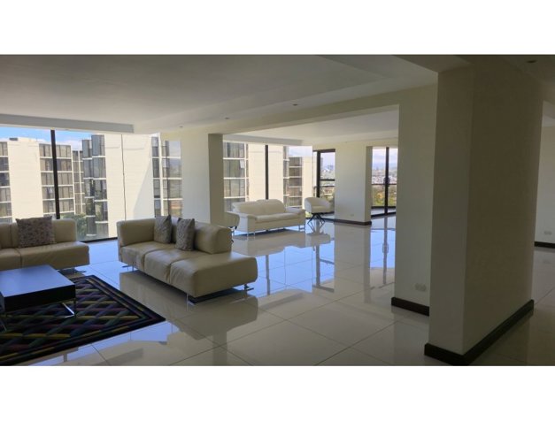 Apartamento en Venta en Escazú, San Rafael. 5PVV9851669 en San Rafael, Escazú, San José — $495,000