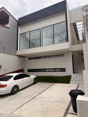 Alquiler de Apartamento para ESTRENAR en Ulloa-Heredia. RAH 27-637