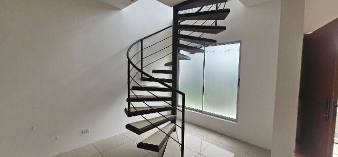 Moderno apartamento con vista espectacular en Santa Ana in Piedades, Santa Ana, San José — $750