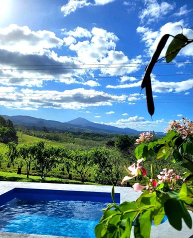 Propiedad con Airbnb en Guatuso | Vista al Volcán Tenorio | 8,007 m2 en San Rafael, Guatuso, Alajuela — ₡ 85 000 000