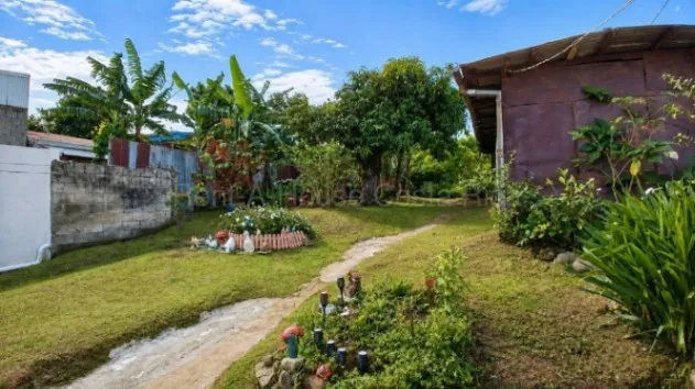 Venta de Lote con Casa en Santo Domingo-Heredia. RAH 26-1495 USO DE SUELO MIXTO en Santo Domingo, Heredia — ₡ 150 000 000 - Foto 2 de 10