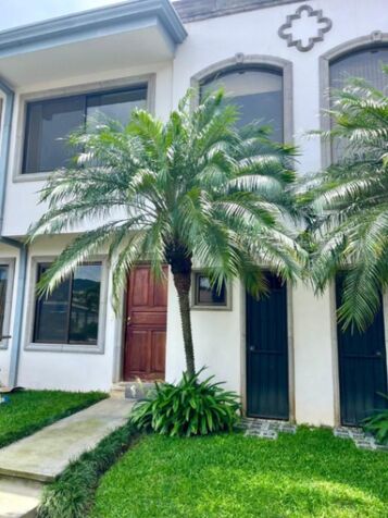 Alquiler de Apartamento en Escazú, San José. en Escazú, San José — $1,200