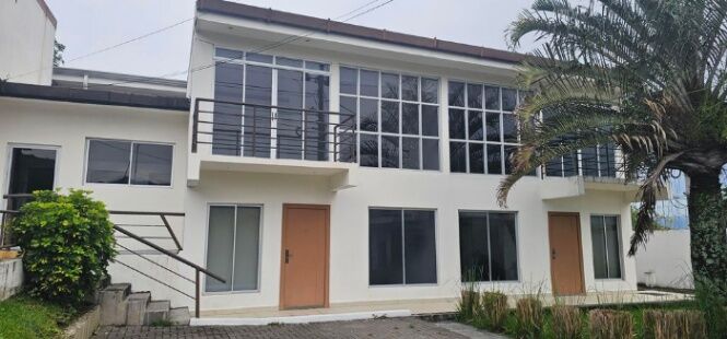 Se alquila espacioso apartamento en Piedades Santa Ana 25-1871 in Piedades, Santa Ana, San José — $750