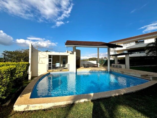 VENDO CASA EN PIEDADES DE SANTA ANA. in Piedades, Santa Ana, San José — $375,000