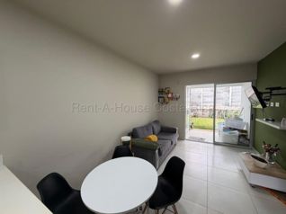Venta de  Casa de 1 Planta en Condominio Naos, Barrantes de Flores Heredia. RAH 27-861 - Foto 2 de 3
