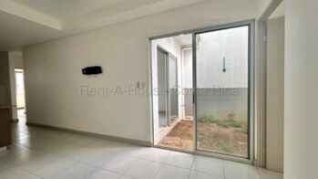 Venta de Casa en San Antonio de Alajuela. RAH 26-1924 en San Antonio, Alajuela — 69 000 000 ₡ - Foto 5 de 10