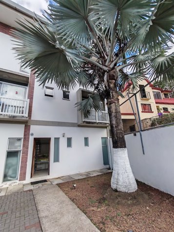 Venta de Casa en Condominio en Curridabat, San José in Curridabat, San José — ₡ 116 520 000 - Photo 2 of 13