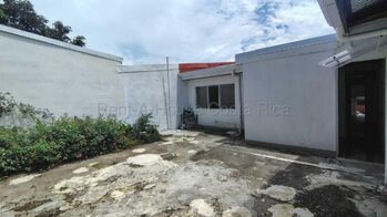 Venta de Casa en Barva-Santa Lucia, Heredia. RAH 27-208 in Santa Lucía, Barva, Heredia — 101 000 000 ₡ - Photo 5 of 15
