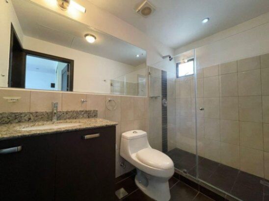 Alquiler de Apartamento en Santa Ana, San José. RAH 26-915 in Santa Ana, San José — $1,200