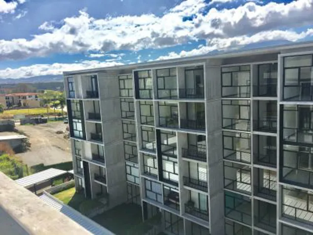 Se vende lindo apartamento en Torre en Heredia in La Asunción, Belén, Heredia — $120,000
