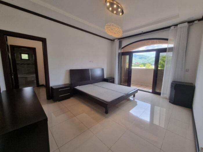 VENTA DE CASA EN CONDOMINIO EN TRES RIOS  en Tres Ríos, La Unión, Cartago — $975,000