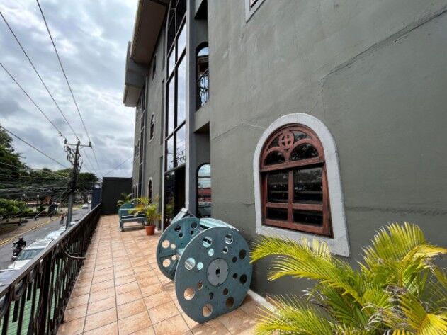Venta de Excelente Hotel en Alajuela Centro / OFC in Alajuela — $1,600,000