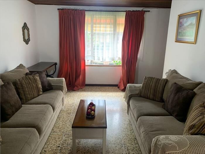 VENTA DE APARTAMENTO, SAN JOSE, CURRIDABAT, EL CASTELL en Curridabat, San José — ₡ 120 000 000
