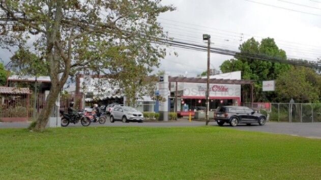 Venta de Bodega en El Centro de Alajuela. en Alajuela — $1,700,000