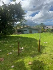 Full vista al Volcán a 12 minutos de La Fortuna  in La Fortuna, San Carlos, Alajuela — 40 000 000 ₡ - Photo 4 of 4