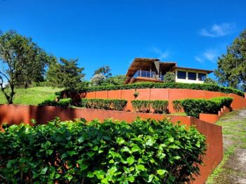 Venta de Magnifica Casa en San Jerónimo, Moravia / OFC Mls. 25-747 en San Jerónimo, Moravia, San José — $450,000 - Foto 4 de 21