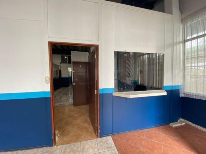 Edificio en Venta en Santa Ana, San José.  en Santa Ana, San José — $680,000