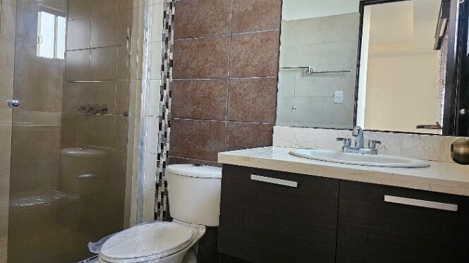 Venta de Casa en Moravia, San José. in La Trinidad, Moravia, San José — $220,000